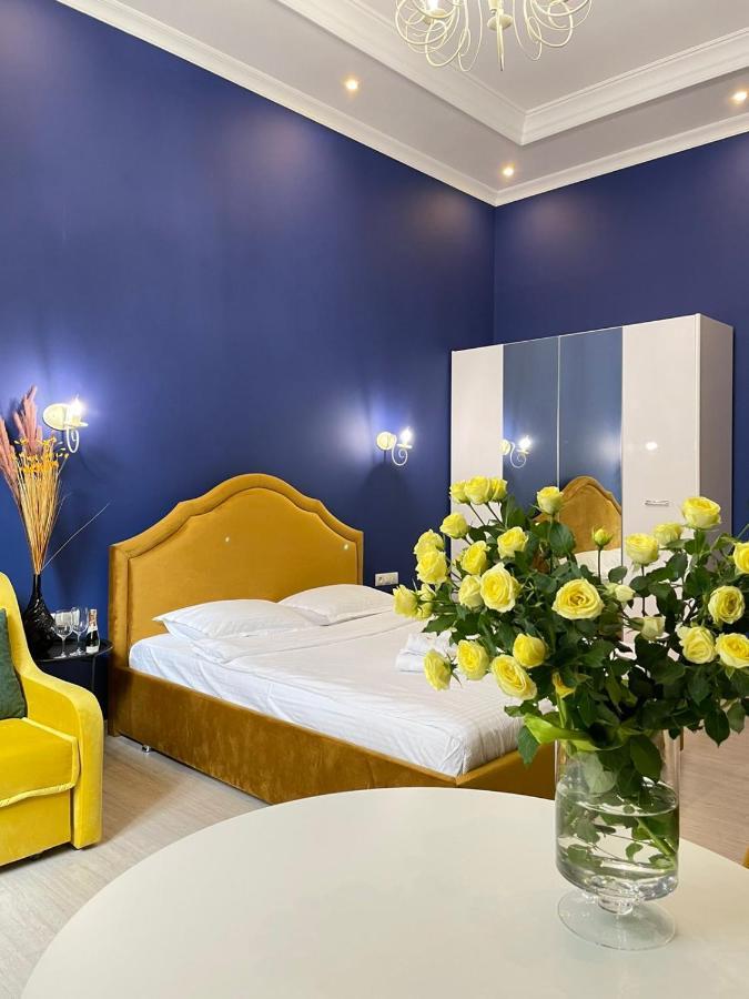 Royal Apartment On Slovatskogo 8 Lviv Kültér fotó