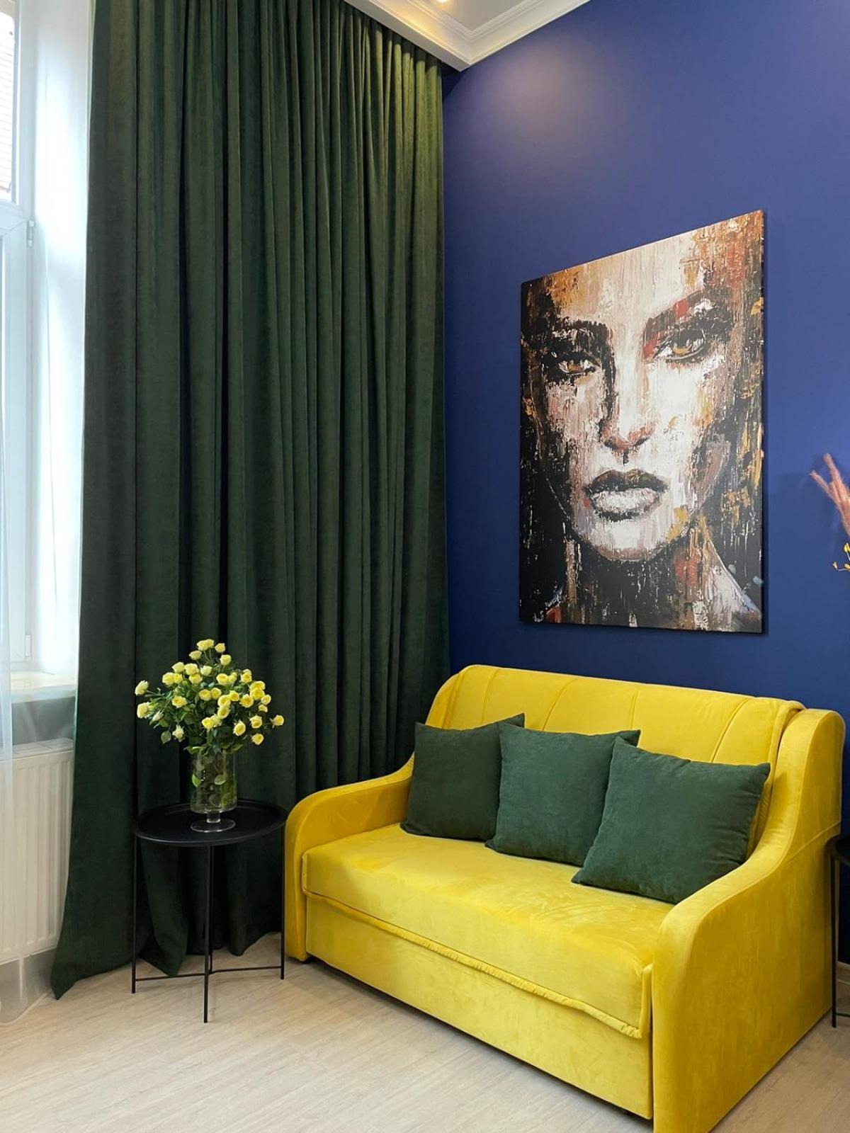 Royal Apartment On Slovatskogo 8 Lviv Kültér fotó