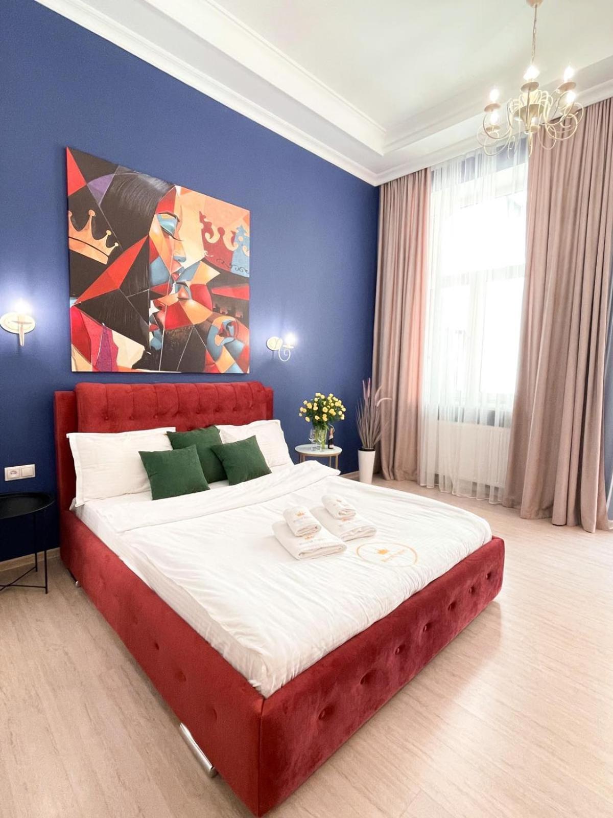 Royal Apartment On Slovatskogo 8 Lviv Kültér fotó
